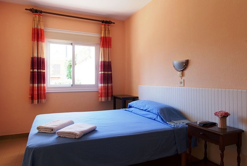 Hostal Horizonte Es Castell  Zewnętrze zdjęcie